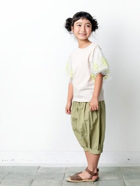 「la poche biscuit（ラポシェビスキュイ）のアイテム（トップス）」を使った、DIL baby&kids shopさん（キッズ・110cm）の春コーディネート