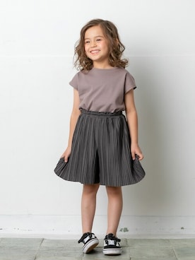 「la poche biscuit（ラポシェビスキュイ）のアイテム（スカート）」を使った、DIL baby&kids shopさん（キッズ・104cm）の春コーディネート