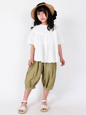 「la poche biscuit（ラポシェビスキュイ）のアイテム（トップス）」を使った、DIL baby&kids shopさん（キッズ・116cm）の春コーディネート