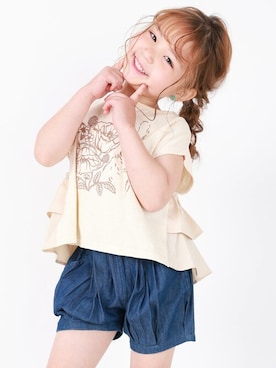 「la poche biscuit（ラポシェビスキュイ）のアイテム（トップス）」を使った、DIL baby&kids shopさん（キッズ・109cm）の春コーディネート