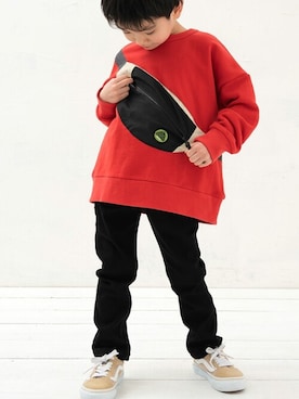 「アイテム（チノパンツ）」を使った、DIL baby&kids shopさん（キッズ・110cm）の秋コーディネート