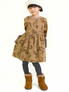 「la poche biscuit（ラポシェビスキュイ）のアイテム（ワンピース/ドレス）」を使った、DIL baby&kids shopさん（キッズ・110cm）の秋コーディネート
