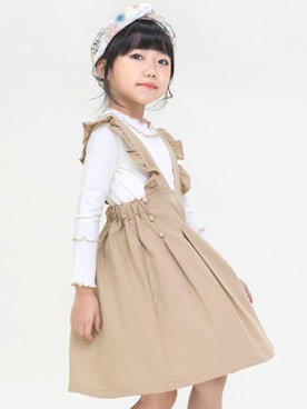 「la poche biscuit（ラポシェビスキュイ）のアイテム（ジャンパースカート）」を使った、DIL baby&kids shopさん（キッズ・111cm）の冬コーディネート
