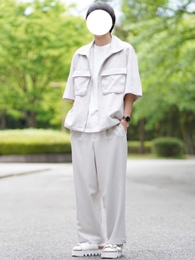 「オールホワイト」｜「アイテム（セットアップ）」を使った、なおゑさん（メンズ・180cm）の春コーディネート