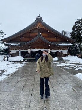 「classicalelf（クラシカルエルフ）のミドル丈ノーカラー無地波型キルティングジャケット（ノーカラージャケット、グリーン系）」を使った、rinoさん（レディース・165cm）の冬コーディネート