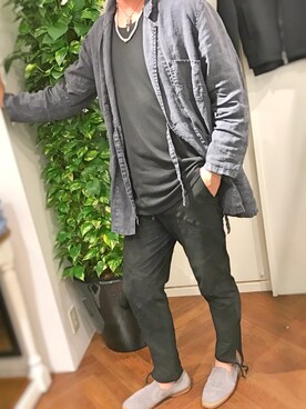 「summer」｜「アイテム（ステンカラーコート）」を使った、鈴木健之さん（メンズ・180cm）の春コーディネート