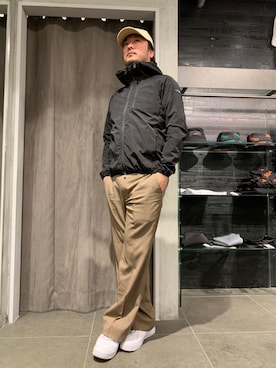 「TATRAS（タトラス）のアイテム（ブルゾン）」を使った、鈴木健之さん（メンズ・180cm）の春コーディネート