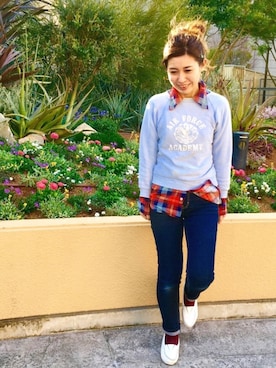 「アイテム（モカシン/デッキシューズ、ホワイト系）」を使った、noguchiさん（レディース・159cm）の春コーディネート