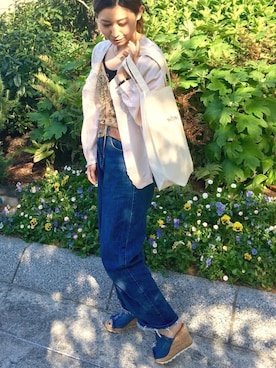 「Minnetonka（ミネトンカ）の☆otonaMUSE6月号掲載☆新作☆【17年春夏】ミネトンカ サンダル　YORK/ヨーク 　ウェッジサンダルデニム（サンダル、ブルー系）」を使った、noguchiさん（レディース）の春コーディネート
