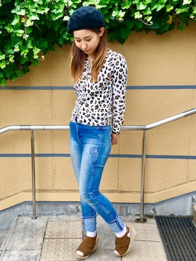 「Minnetonka（ミネトンカ）のMINNETONKA/ ASHLEY フリンジウェッジサンダル（サンダル、ブラウン系）」を使った、noguchiさん（レディース）の春コーディネート