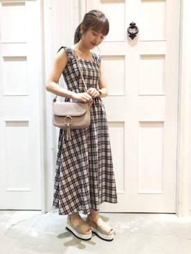 「archives（アルシーヴ）のアイテム（シューズ）」を使った、유카⑅⃝さん（レディース・157cm）の夏コーディネート