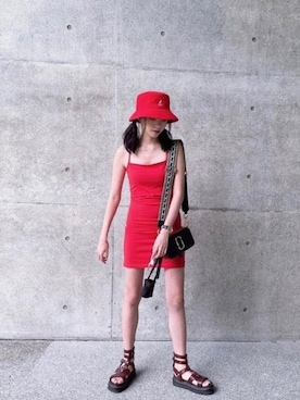 「red」｜「アイテム（サンダル）」を使った、Jun Ni さん（レディース・158cm）の秋コーディネート