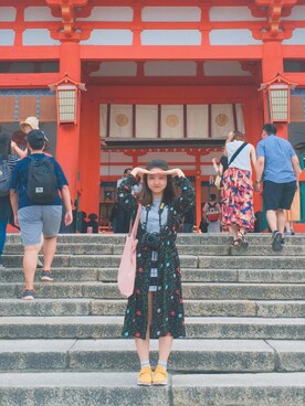 「CLOUDNINE（クラウドナイン）のアイテム（バッグ）」を使った、Yvette Lamさん（レディース・153cm）の秋コーディネート