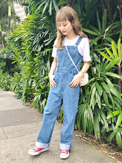 安中亜美さんのコーディネート
