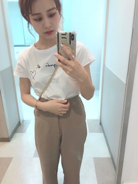 「flower（フラワー）のアイテム（パンツ）」を使った、安中亜美さん（レディース・149cm）の夏コーディネート