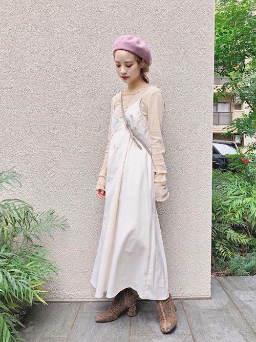 安中亜美さんのコーディネート