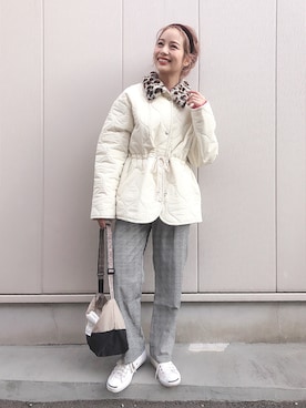 「flower（フラワー）のアイテム（パンツ）」を使った、安中亜美さん（レディース・149cm）の冬コーディネート