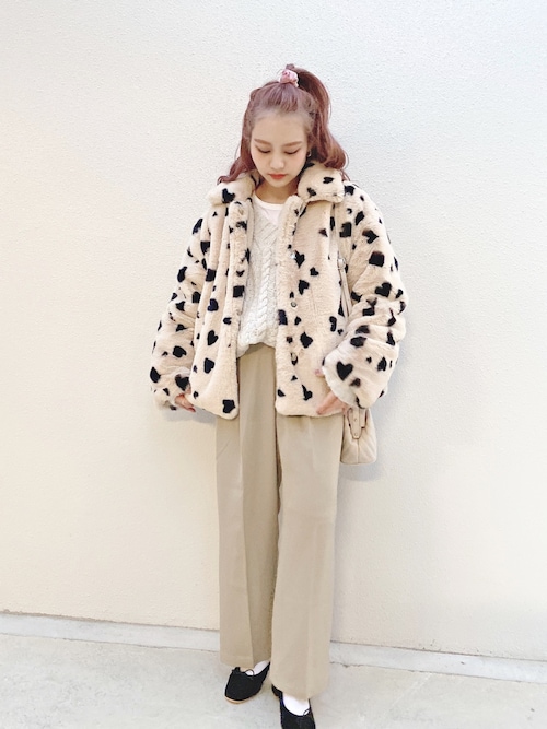 安中亜美さんのコーディネート