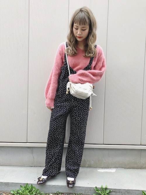 安中亜美さんのコーディネート