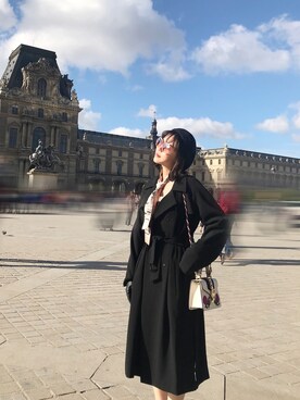 「LouisVuitton」｜「アイテム（トレンチコート）」を使った、Aimeさん（レディース・160cm）の秋コーディネート