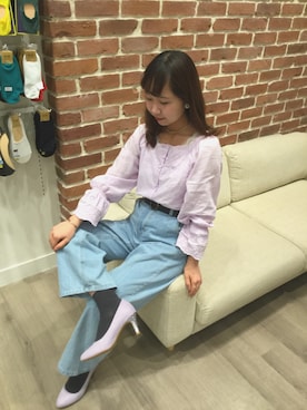 「靴下屋」｜WAORientalTRaffic幕張さん（レディース・166cm）の春コーディネート