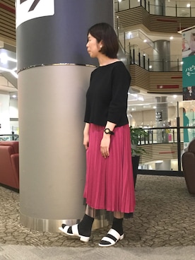 「シルバーサンダル」｜WAORientalTRaffic幕張さん（レディース・166cm）の春コーディネート