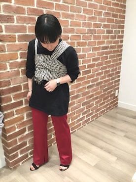 「赤パンツ」｜WAORientalTRaffic幕張さん（レディース・166cm）の春コーディネート