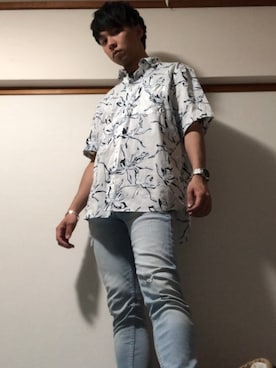 「FOSSIL Q（フォッシルキュー）のアイテム（アナログ腕時計）」を使った、Hassyさん（メンズ・175cm）の春コーディネート