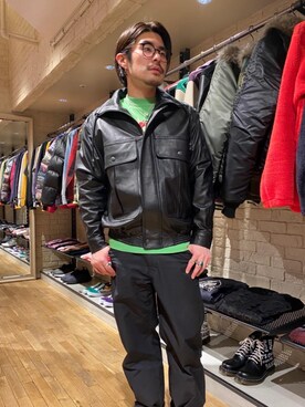 「レザーコーデ」｜「アイテム（スウェット）」を使った、OHTAKIさん（メンズ・170cm）の冬コーディネート