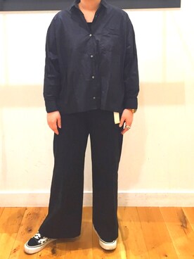 Higoshiさんの「ドルマンワイドバックタックシャツ」を使ったコーディネート