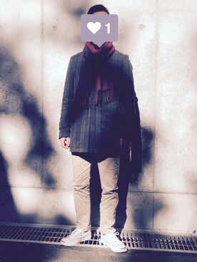 マフラーを使った グレースニーカー のメンズ人気ファッションコーディネート Wear