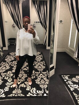 「EXPRESS（エクスプレス）のアイテム（シューズ）」を使った、Barbarella 🐐さん（レディース・160cm）の春コーディネート