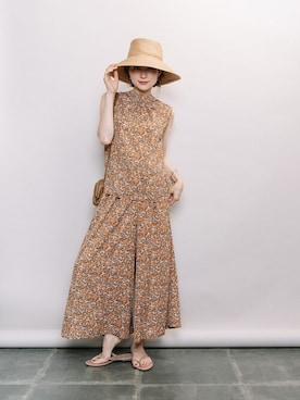 「ELVENCE DEUX（エルベンスドゥ）のアイテム（パンツ）」を使った、ELVENCE DEUXさん（レディース・162cm）の夏コーディネート