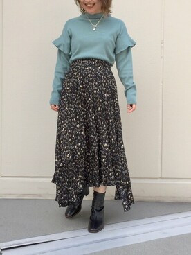 「ELVENCE DEUX（エルベンスドゥ）のアイテム（スカート）」を使った、ELVENCE DEUXさん（レディース・150cm）の秋コーディネート