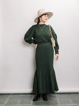 「ELVENCE DEUX（エルベンスドゥ）のアイテム（スカート）」を使った、ELVENCE DEUXさん（レディース・160cm）の冬コーディネート