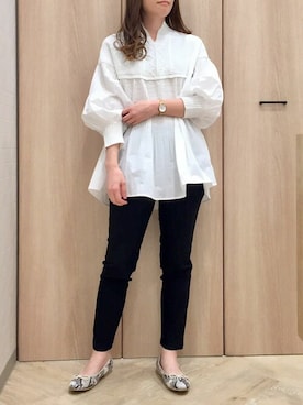 「ELVENCE DEUX（エルベンスドゥ）のアイテム（シャツ/ブラウス）」を使った、ELVENCE DEUXさん（レディース・155cm）の冬コーディネート
