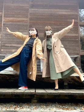 「カフェ巡り」｜「アイテム（トレンチコート）」を使った、にこ꒡̈⃝さん（レディース・153cm）の春コーディネート