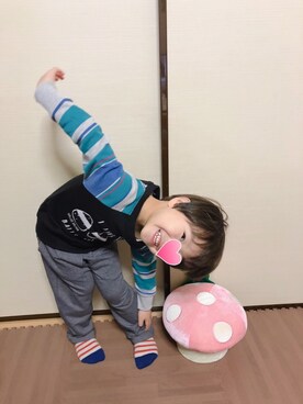 「クリスマスコーデ」｜「アイテム（ソックス/靴下）」を使った、ほっちゃんさん（キッズ・100cm）の冬コーディネート