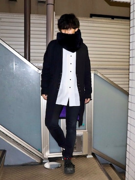 「SHAREEF（シャリーフ）のアイテム（チェスターコート）」を使った、IIITKNさん（メンズ・169cm）の冬コーディネート