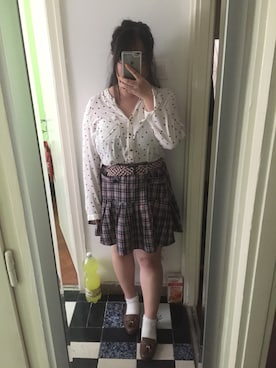 「PULL&BEAR（プルアンドベア）のアイテム（スリッポン）」を使った、akiさん（レディース・163cm）の夏コーディネート