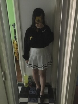 「H&M（エイチ・アンド・エム）のアイテム（Tシャツ/カットソー、ブラック系）」を使った、akiさん（レディース）の夏コーディネート
