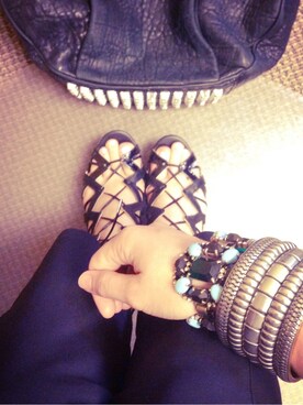 「beaded」｜Ally Noriegaさんの春コーディネート