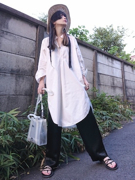 「ペーパーハット」｜「アイテム（アクセサリー）」を使った、※※よ※※ね※※さん（レディース・166cm）の秋コーディネート