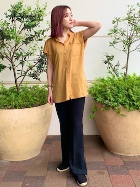 「coen（コーエン）のアイテム（スラックス）」を使った、蓮さん（レディース・160cm）の春コーディネート