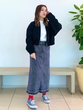 「アイテム（デニムスカート、グレー系）」を使った、蓮さん（レディース・160cm）の冬コーディネート