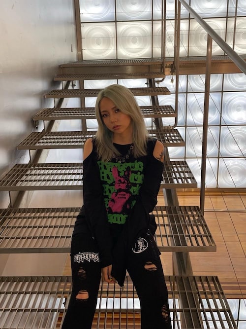 レトロ　新品未使用　 黒M寸Hysterics フレアデザイン 綿パンツ2枚 HYSTERIC GLAMOUR（ヒステリックグラマー）の「METAL LOGO