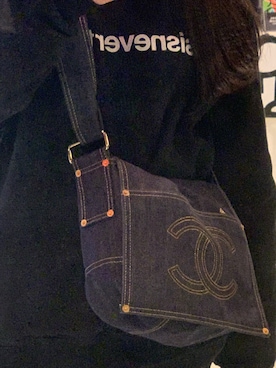 「chanel」｜「アイテム（スウェット）」を使った、애さん（レディース・161cm）の冬コーディネート