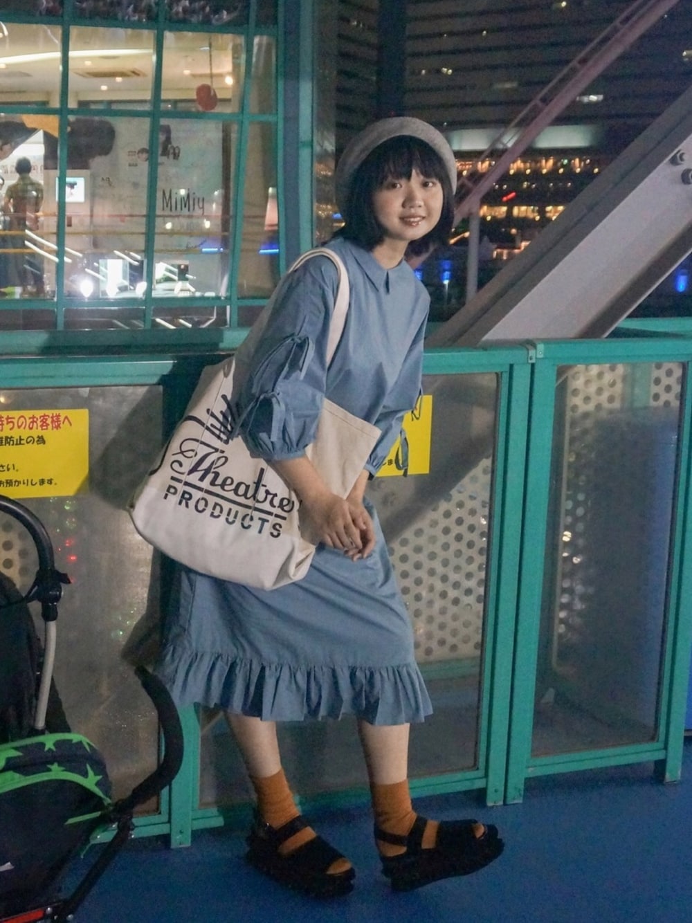 「カジュアルコーデ、ootd、merry jenny、THEATRE PRODUCTS、CA4LA」｜「merry jennyのリボンシャツワンピース（シャツワンピース、ブルー系）」を使った、リスさん（レディース・163cm）の夏コーディネートの1枚目の写真
