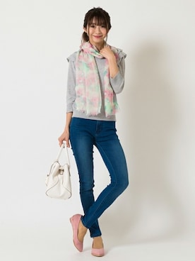 「Rewde（ルゥデ）のアイテム（パンツ）」を使った、Rewde Staffさん（レディース・154cm）の春コーディネート