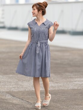 「フィットアンドフレア」｜Rewde Staffさん（レディース・164cm）の夏コーディネート